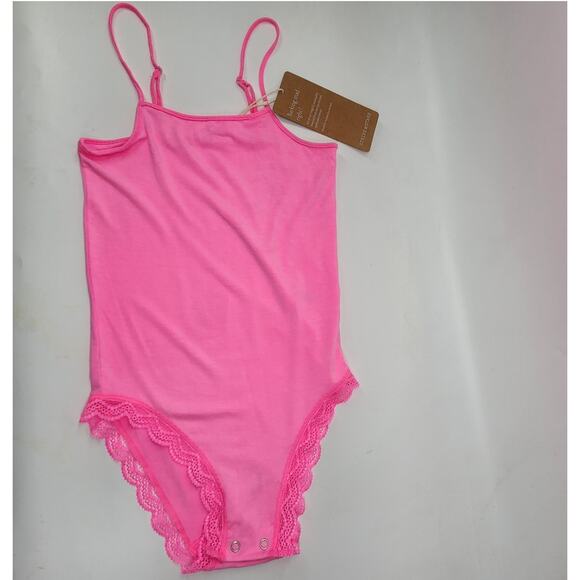 Stripe & Stare Spagehtti Bodysuit One Piece Womens Small Pink Lace Trim Stretch - Picture 2 of 7